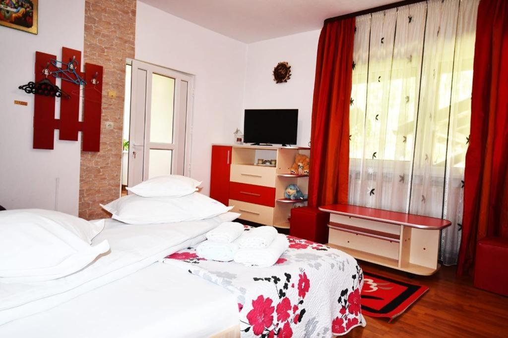 Casa Stefanut Hotel มัวเยชู เด ซุส ภายนอก รูปภาพ