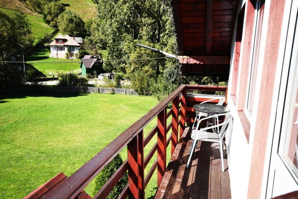 Casa Stefanut Hotel มัวเยชู เด ซุส ภายนอก รูปภาพ